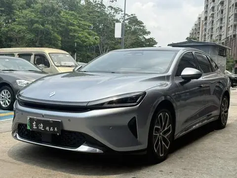 Baojun 享境PHEV 2025