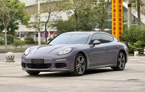 Porsche Panamera 2014