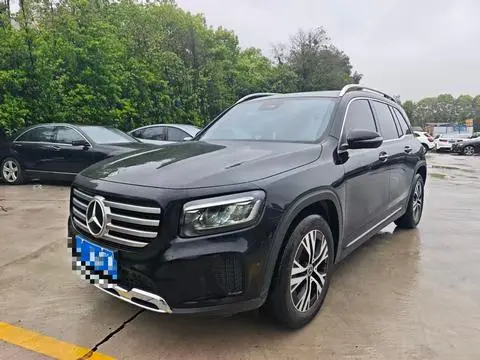 Mercedes-Benz GLB 2024
