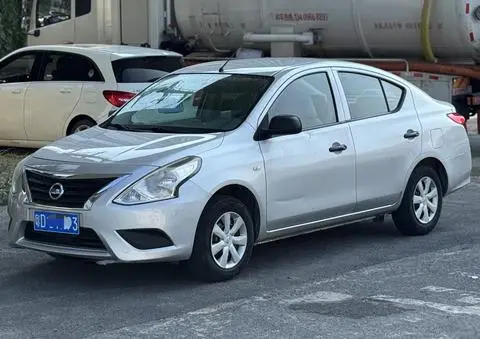 Nissan 阳光 2016