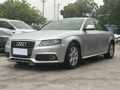 Audi A4L 2012
