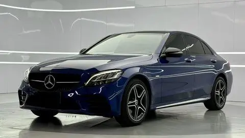 Mercedes-Benz C-Class 2021