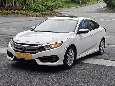 Honda Civic 2017 — фото 1