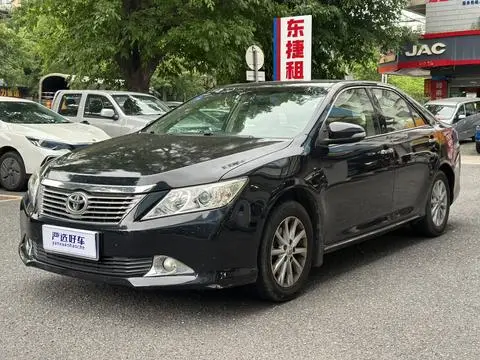 Toyota Camry 2013