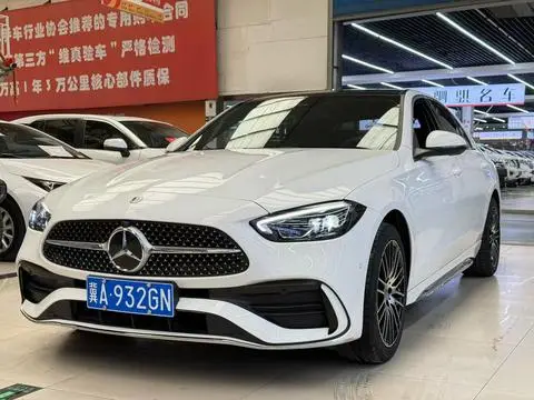 Mercedes-Benz C-Class 2024