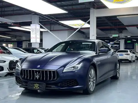 Maserati Quattroporte 2018 — фото 1