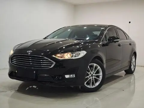 Ford 蒙迪欧 2020 — фото 1