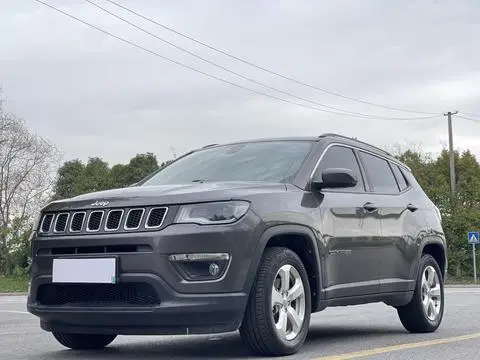 Jeep 指南者 2020
