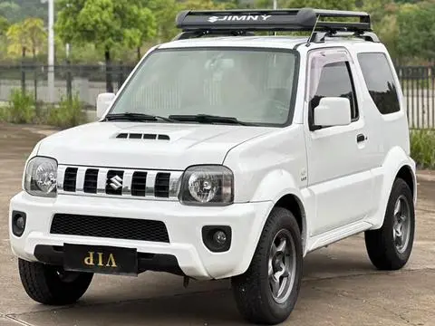 Suzuki 吉姆尼 2012