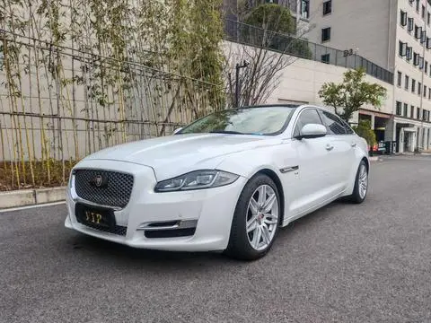Jaguar XJ 2018
