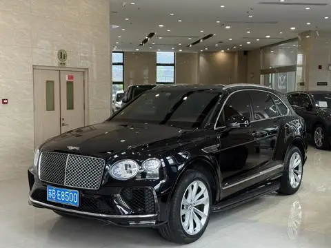 Bentley 添越 2022