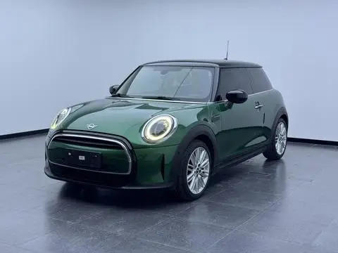 MINI MINI 2022