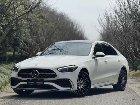 Mercedes-Benz C-Class 2024