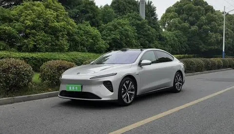 NIO ET7 2021