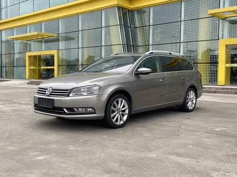 Volkswagen Magotan 2012
