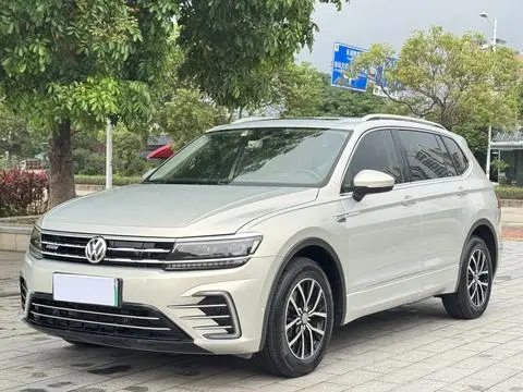 Volkswagen Tiguan L PHEV 2019