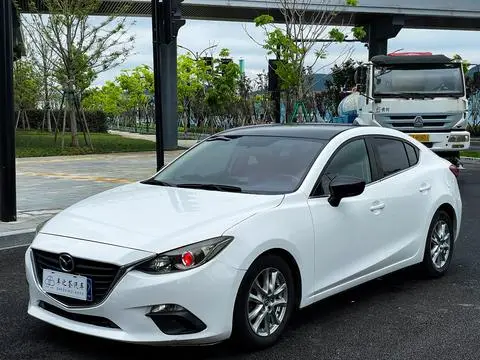 Mazda 3 昂克赛拉 2014