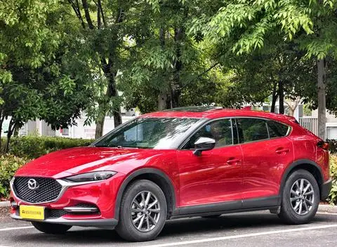Mazda CX-4 2021 — фото 1