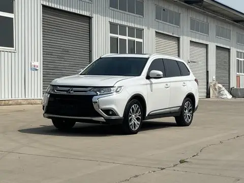 Mitsubishi 欧蓝德 2018