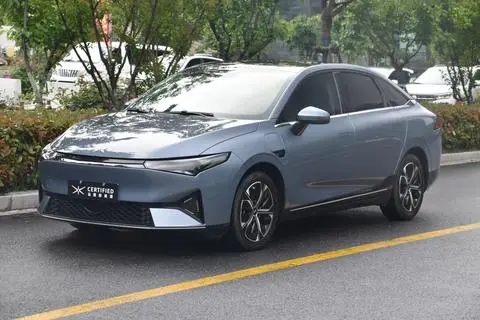 XPeng 小鹏P5 2021