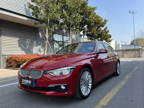 BMW 3 Series 2018 — фото 1