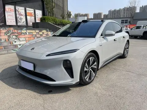 NIO ET5 2024