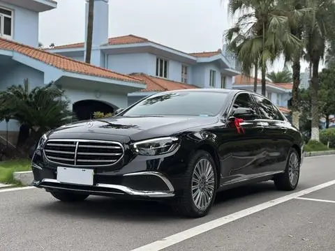 Mercedes-Benz E-Class 2023