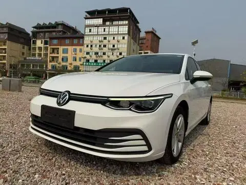 Volkswagen Golf 2023