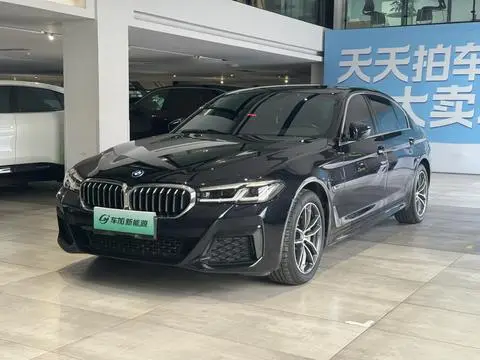 BMW 5 Series PHEV 2022