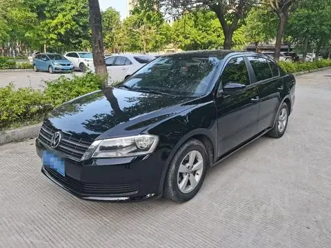 Volkswagen Lavida 2015