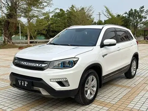Changan CS75 2017 — фото 1