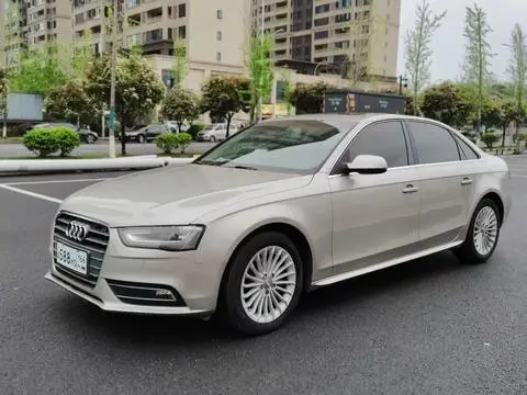 Audi A4L 2015