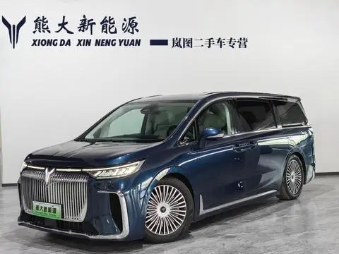 Voyah 梦想家 PHEV 2025