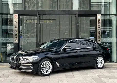 BMW 5 Series 2020