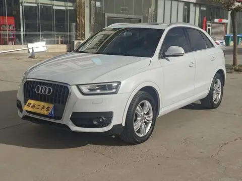 Audi Q3 2015