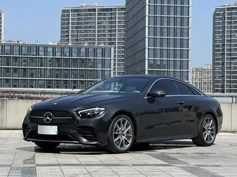 Mercedes-Benz E-Class 2023