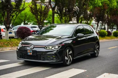 Volkswagen GolfGTI 2021