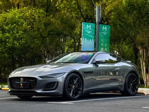 Jaguar F-TYPE 2023