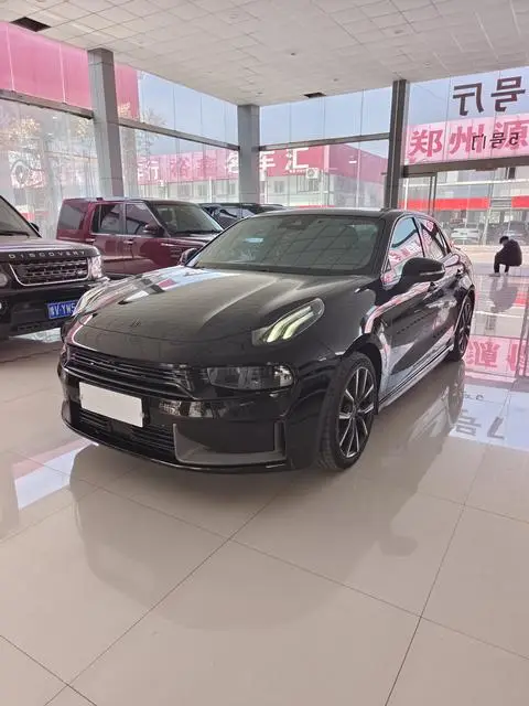 Lynk & Co 03 2020