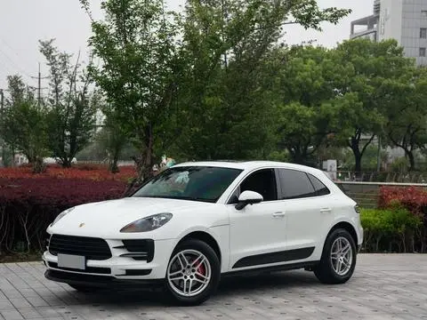 Porsche Macan 2020