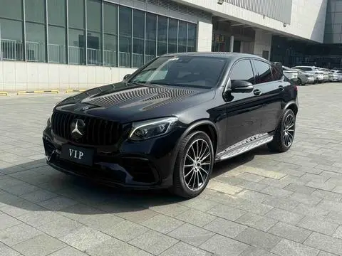 Mercedes-Benz GLC轿跑 AMG 2017 — фото 1