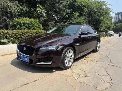 Jaguar XFL 2019