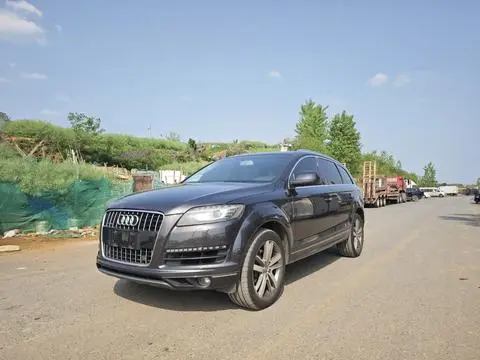 Audi Q7 2011