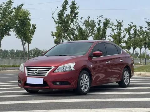 Nissan 轩逸 2012