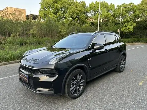 Lynk & Co 01 2023