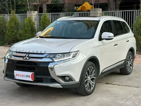 Mitsubishi 欧蓝德 2016