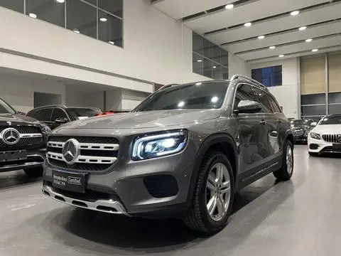 Mercedes-Benz GLB 2023