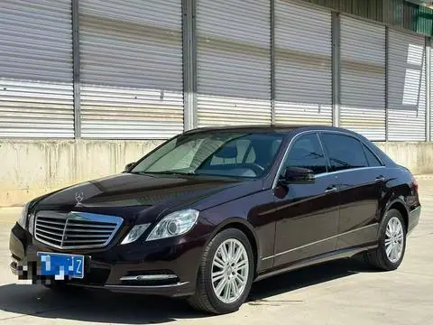 Mercedes-Benz E-Class 2011