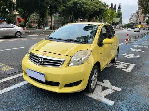Toyota Yaris 2011