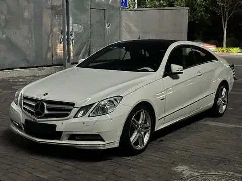 Mercedes-Benz E-Class 2012